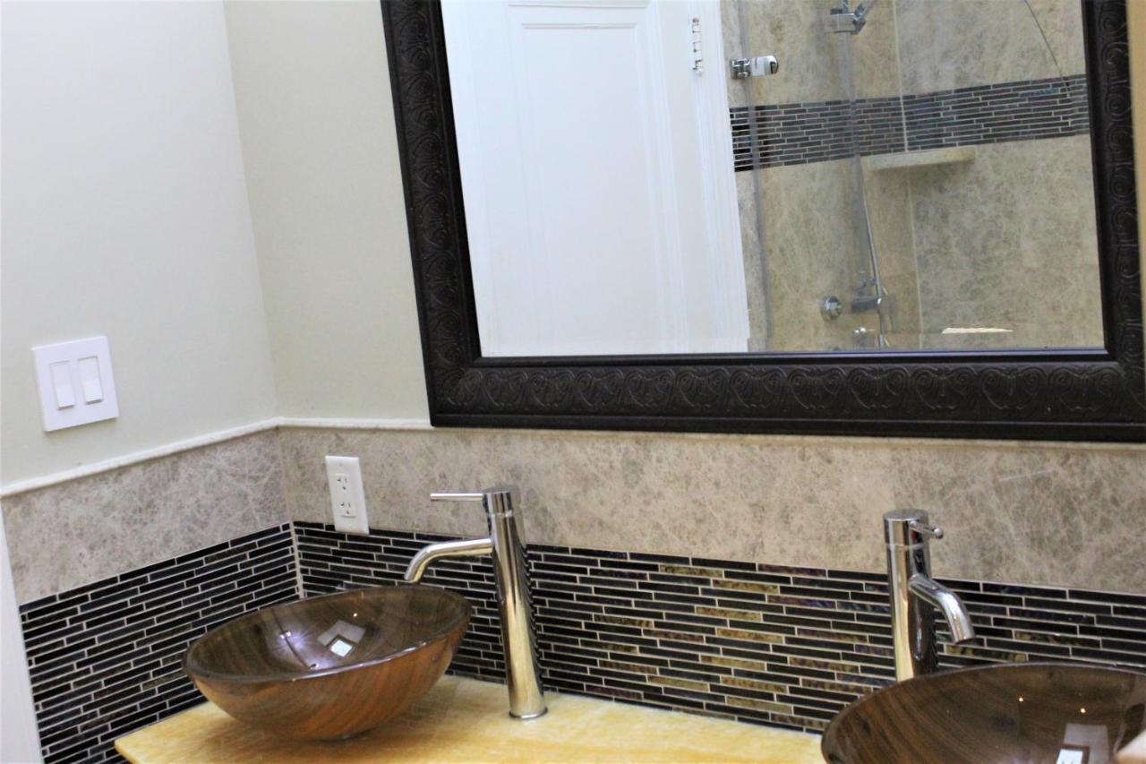 Master Bedroom-Private Bath, Washington Dc 외부 사진